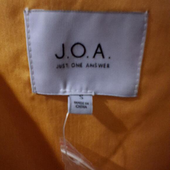 ๐ผ J.O.A. Mustard Yellow Drape Wrap Midi Dress โ Size S ๐ผ - Picture 4 of 4